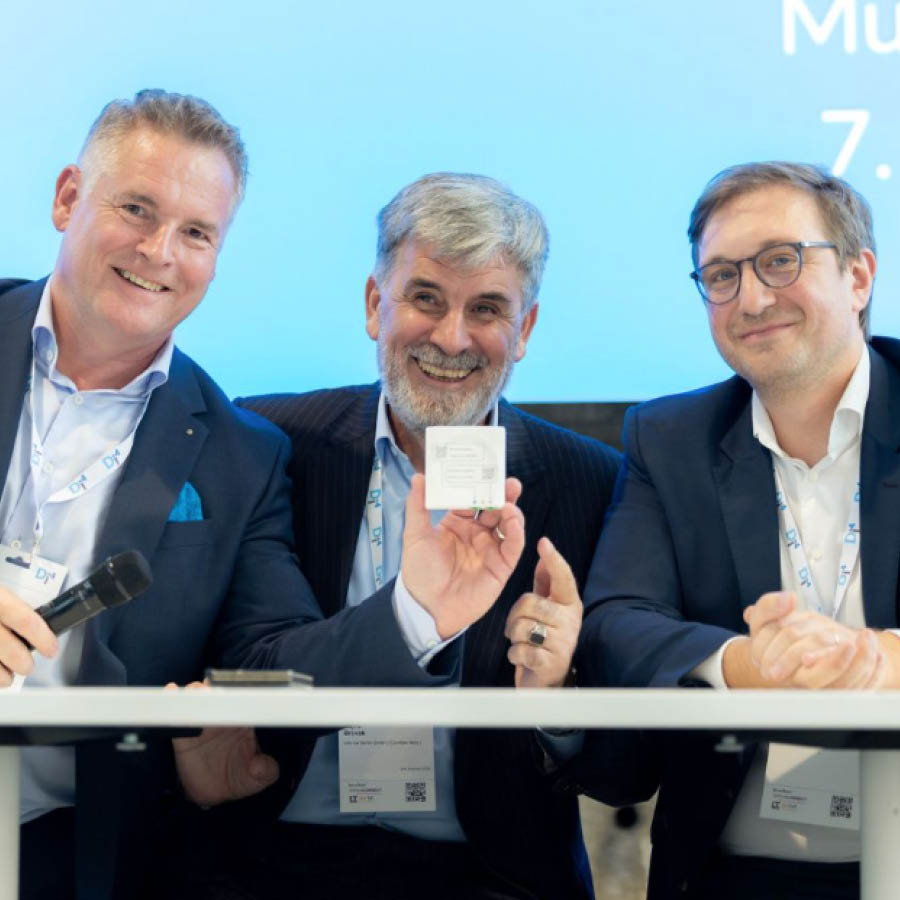 Hairiz Brcvak beim Executive Panel des Di4 Summit 2026 in der Motorworld München zum Thema Kooperation, Open Access und Resilienz im Glasfaserausbau